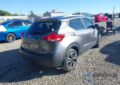 2020 Nissan Kicks Sv Xtronic Cvt z USA, uszkodzony, nr VIN 3N1CP5CV1LL534051